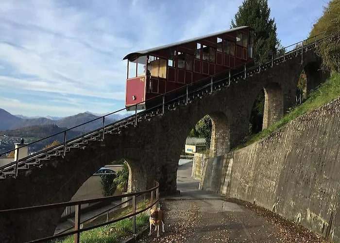 Yellow House - דירה