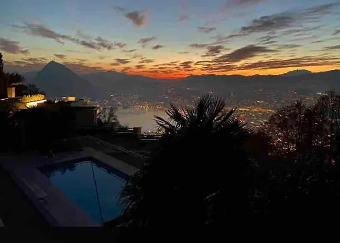 Yellow House - Apartment